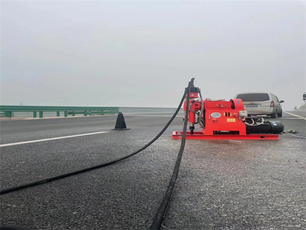 罗田马路路基路面开裂下沉注浆加固灌浆